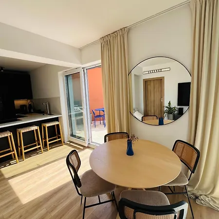 With The View And Private Garden *