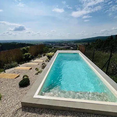 With The View And Private Garden Limbach