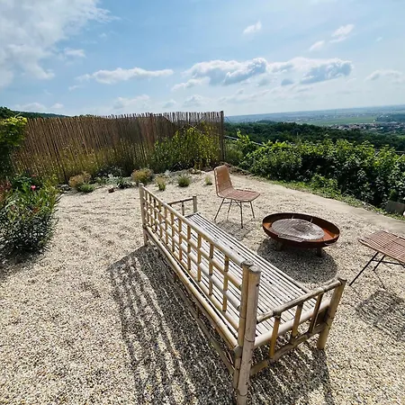 דירה With The View And Private Garden Limbach
