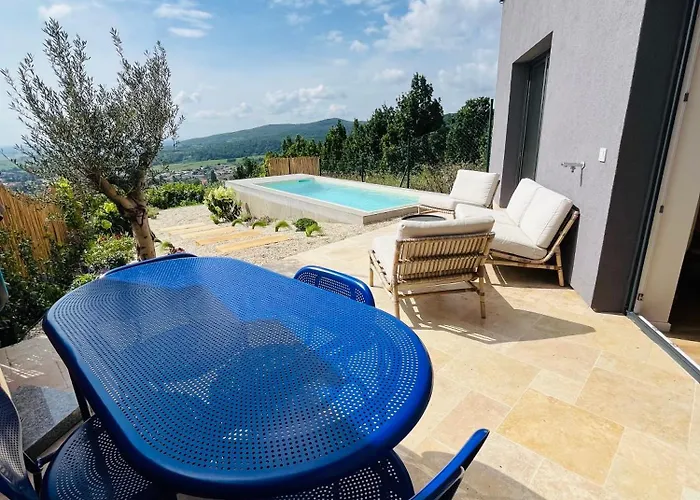 דירה With The View And Private Garden Limbach